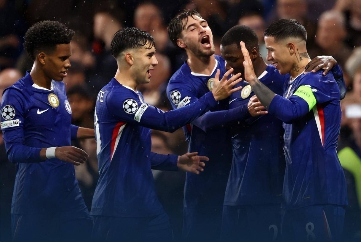 雷速体育-关于拜仁主场大捷，球员赛后激动庆祝胜利，名称.的信息