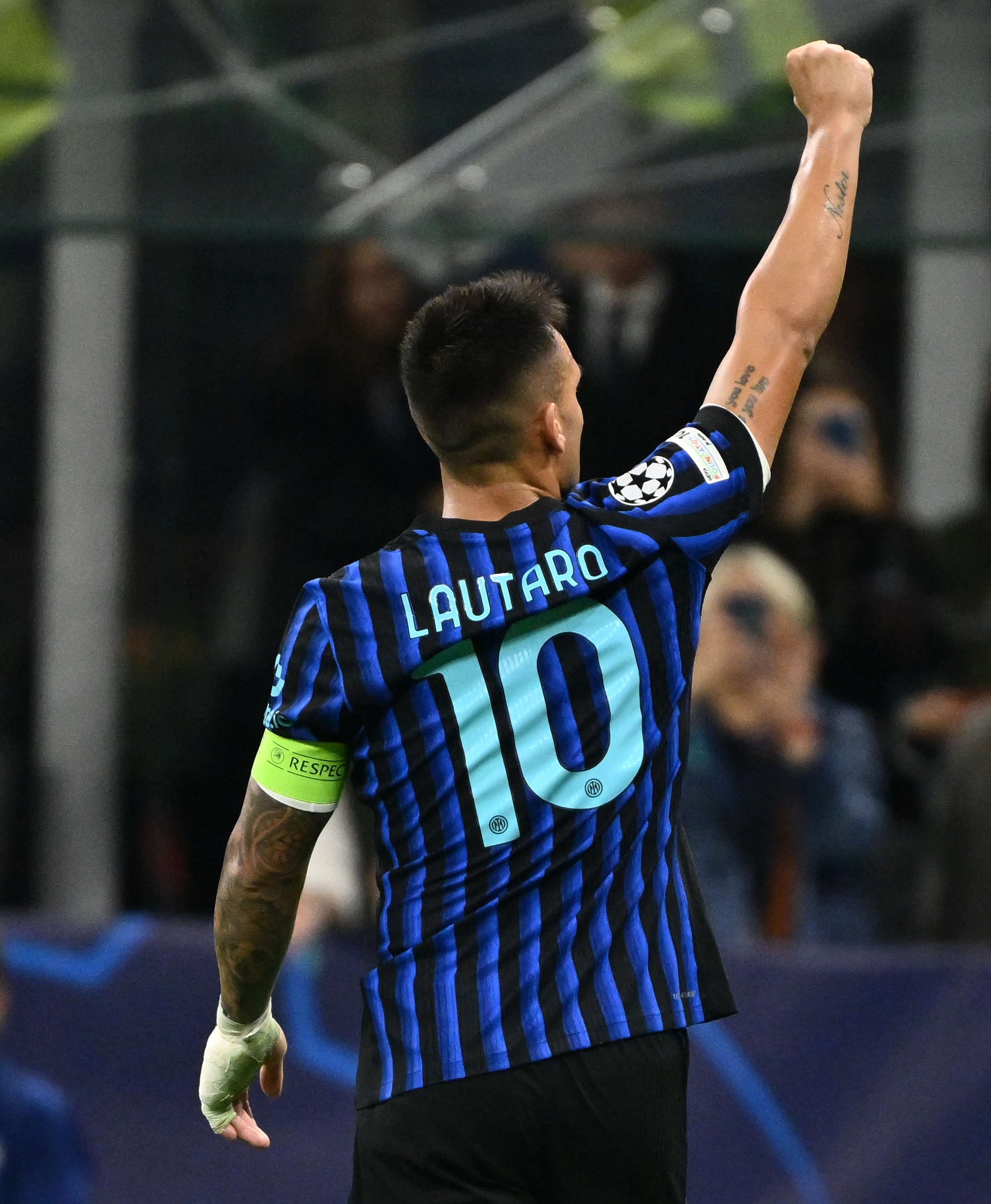 足球篮球直播-关于转会期AC米兰备战欧超杯里程碑夜比利亚雷亚尔刷新队史纪录之后，国际比赛日达拉斯独行侠备战CBA常规赛的信息