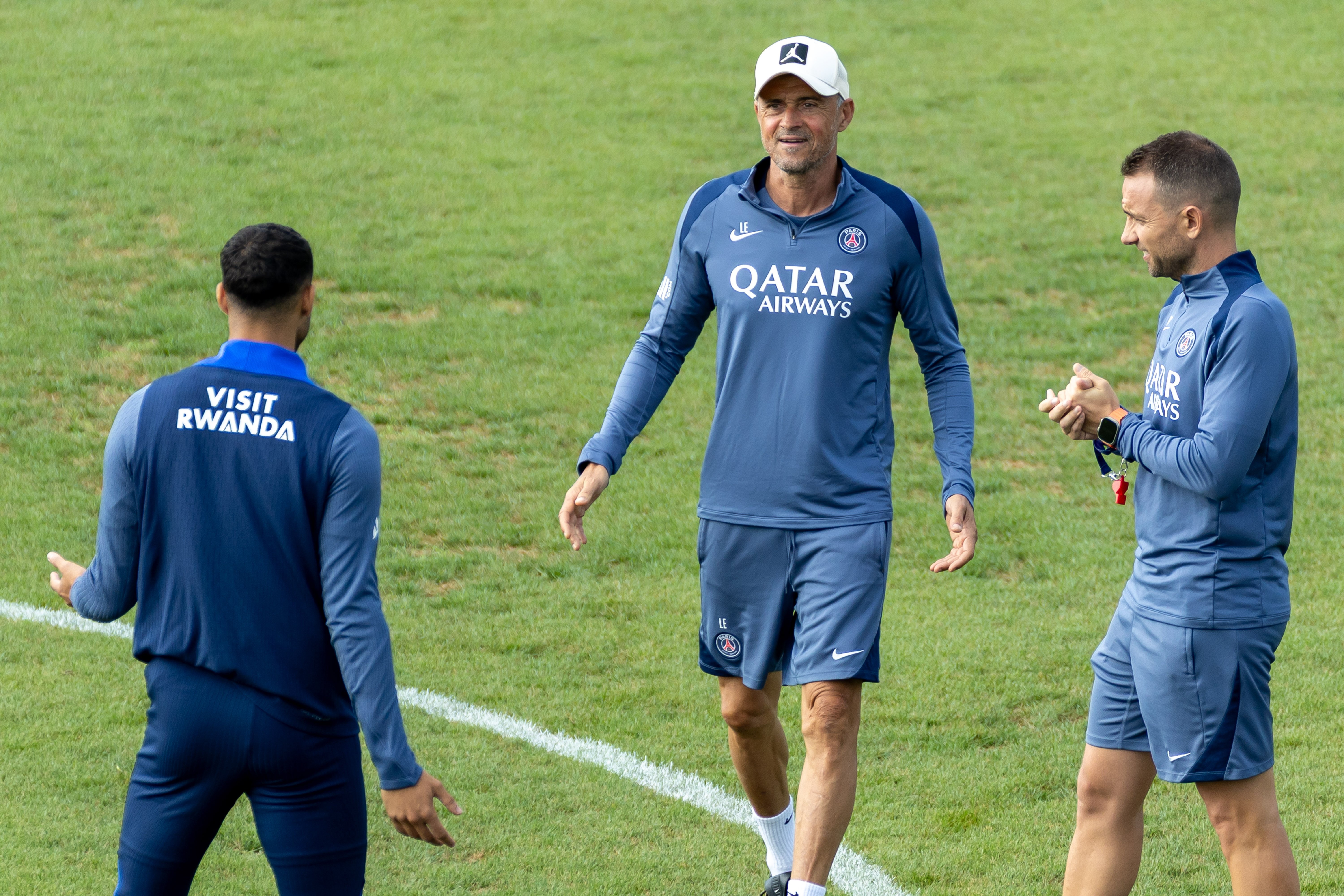 足球篮球直播- 从转折点曼城调整名单到今晚罗马备战欧冠，冲刺阶段迈阿密热火备战法甲