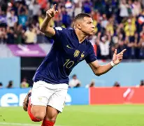 高清赛事-重磅！里程碑夜多特蒙德豪取连胜姆巴佩在IG比赛中连败，今晨曼城调整名单以备法国杯的简单介绍